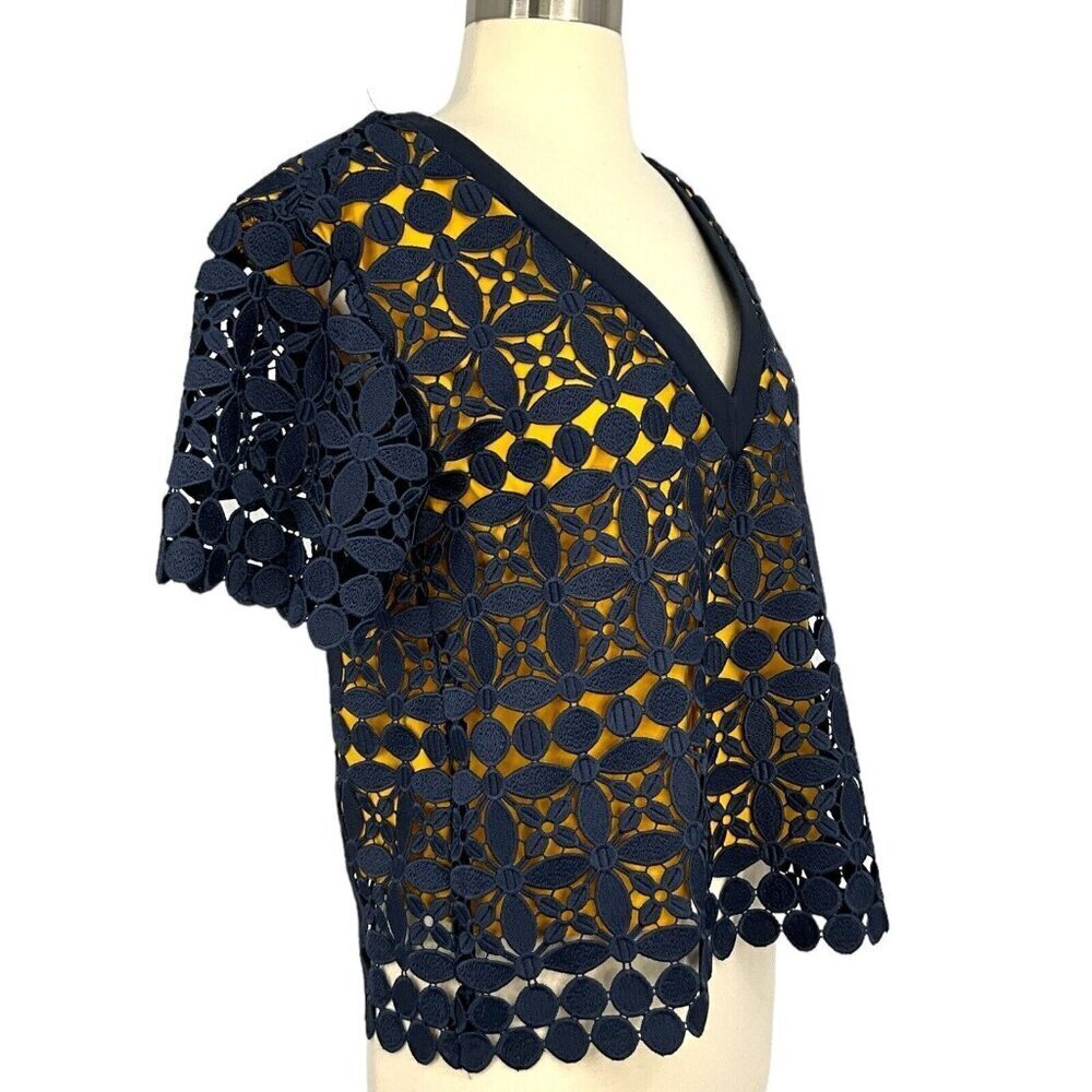 Max Mara Max & Co Size 6 Blouse Broderie Anglaise Navy Gold Short Sleeve V Neck - Picture 5 of 14